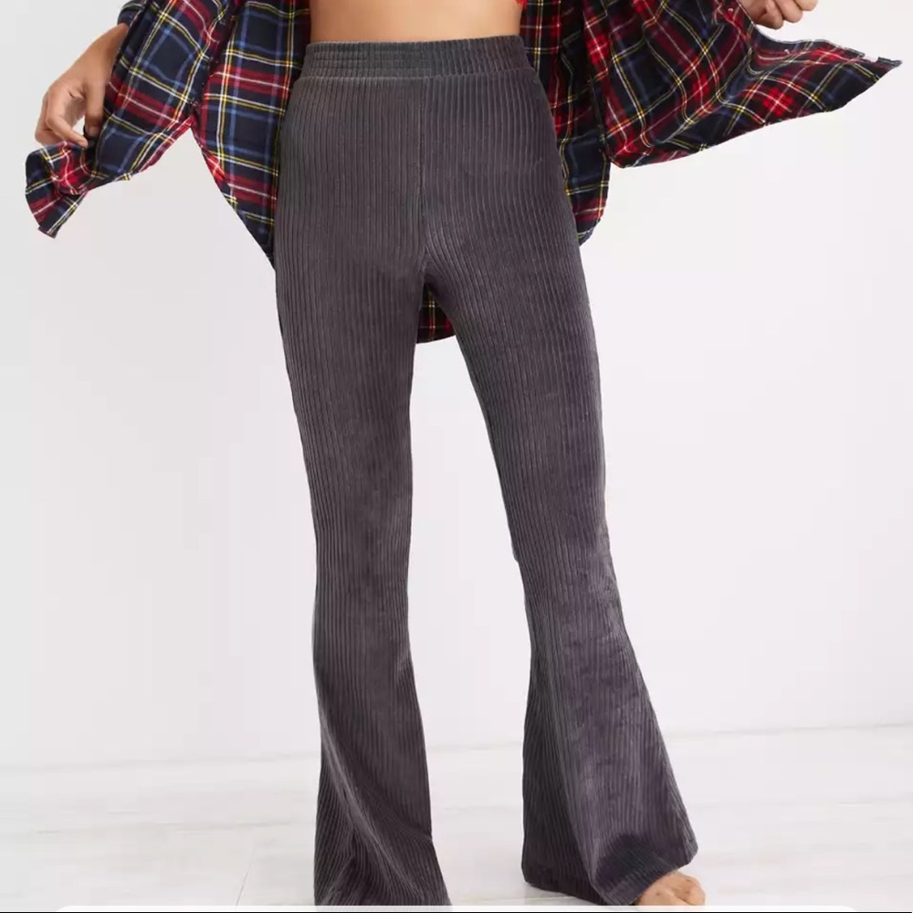 Aerie High Waisted Flare Pant